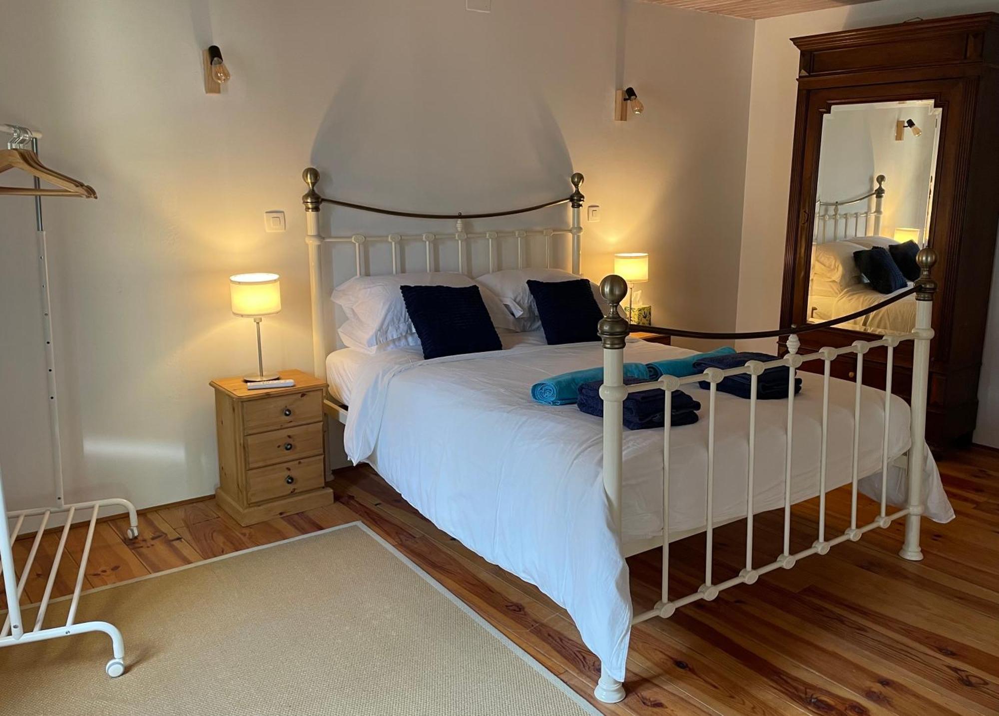 Gites De Verger, Stylish Self Catering Cottages In Sos Bagian luar foto